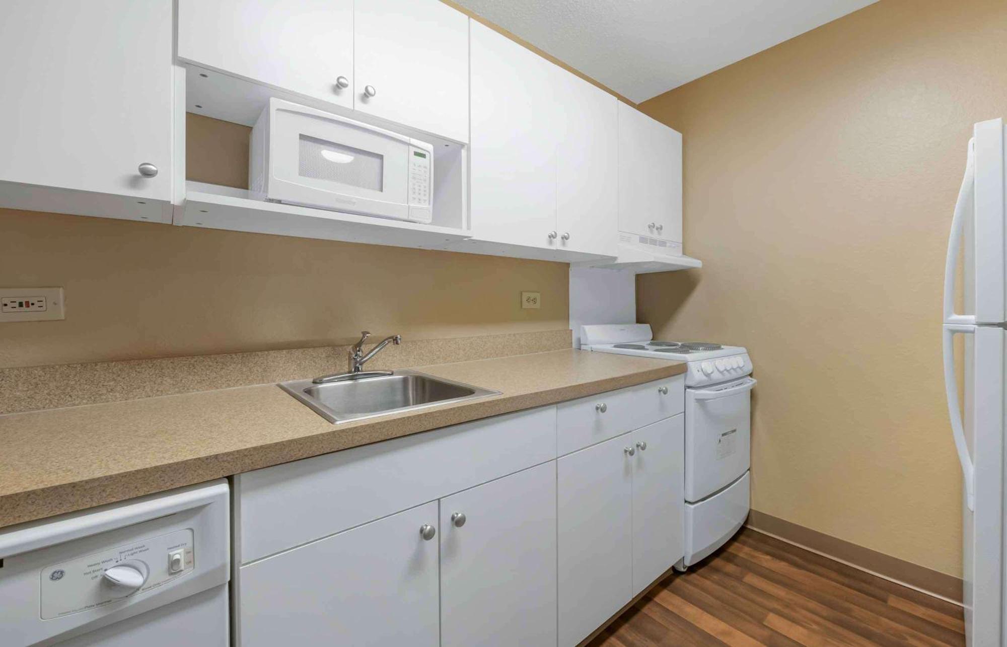 Extended Stay America Select Suites - Atlanta - Kennesaw Chastain Rd Eksteriør bilde