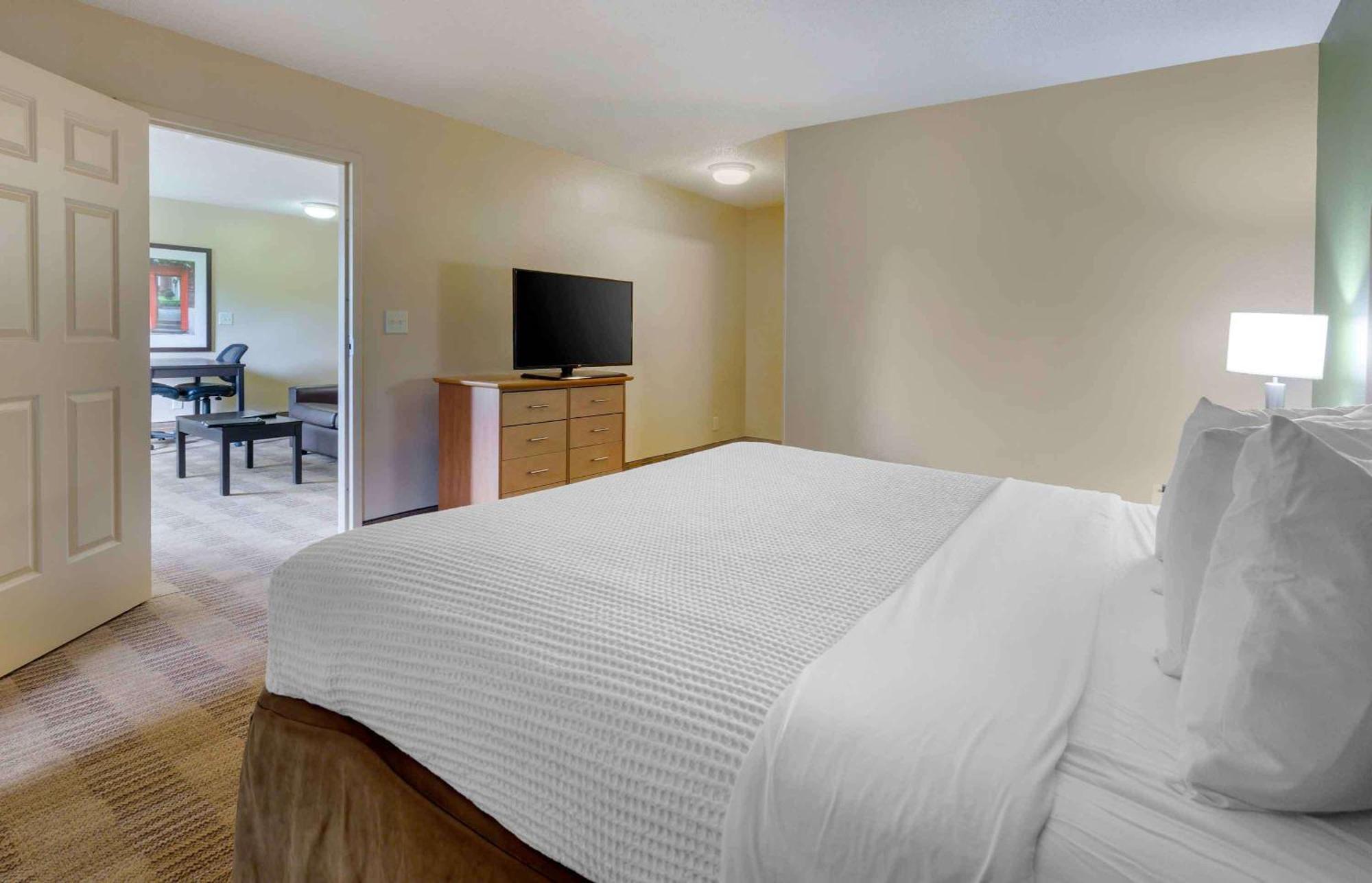 Extended Stay America Select Suites - Atlanta - Kennesaw Chastain Rd Eksteriør bilde