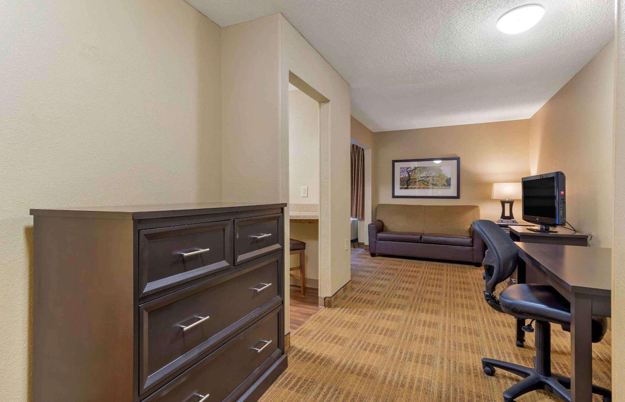 Extended Stay America Select Suites - Atlanta - Kennesaw Chastain Rd Eksteriør bilde